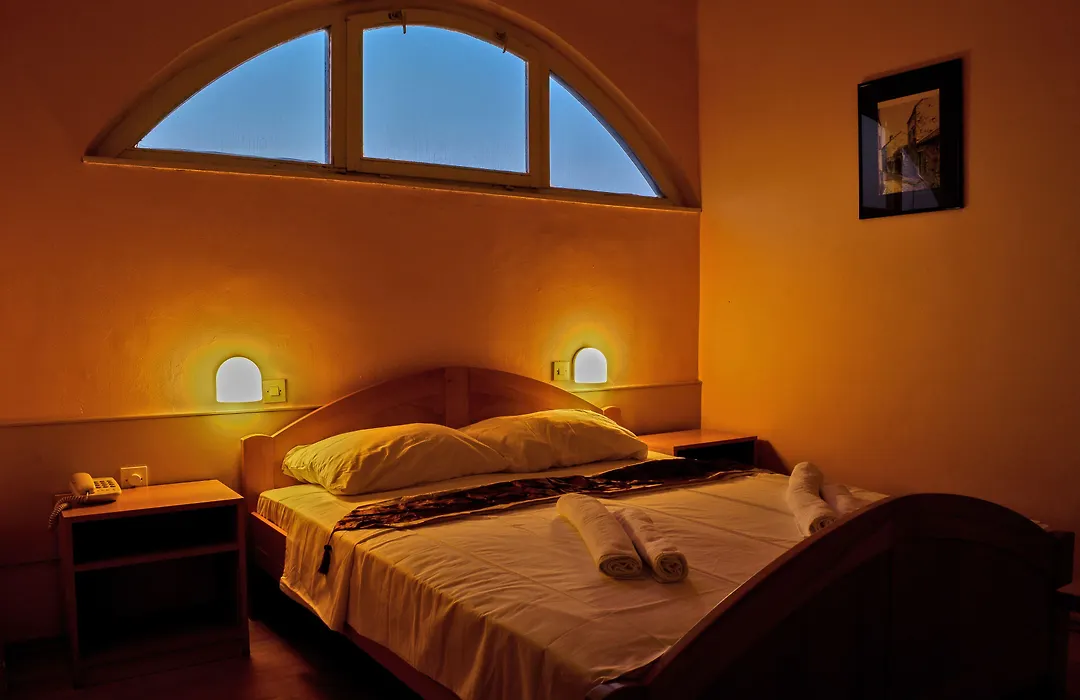 Hotel Art-1