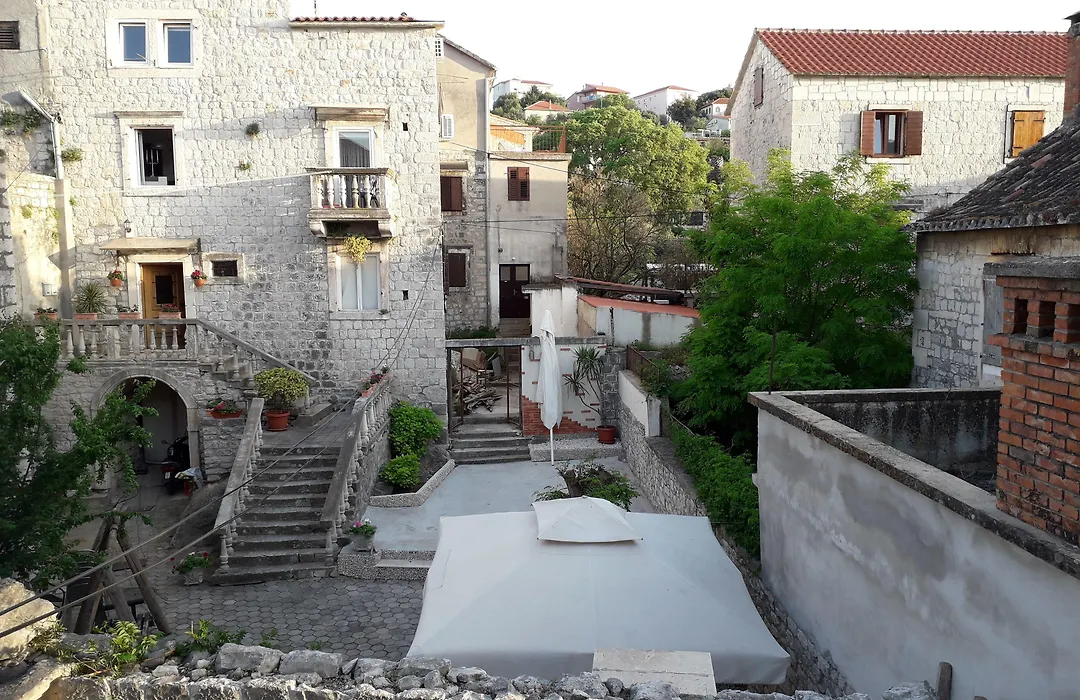Guest House Klaudija-1