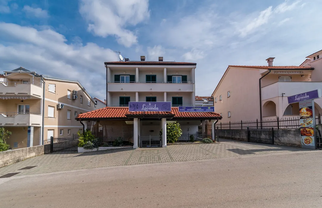 Apartments & Rooms Lavanda-1