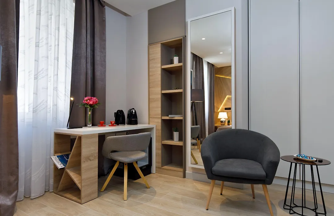 Sailor Boutique Rooms-1