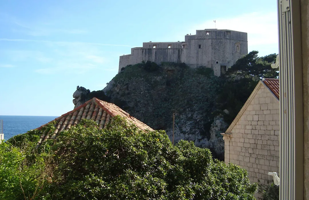Rooms Lovrijenac-1