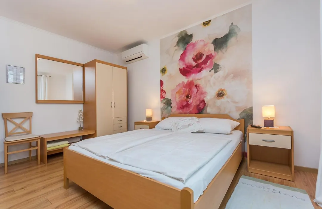 Guesthouse Casa Nova-1
