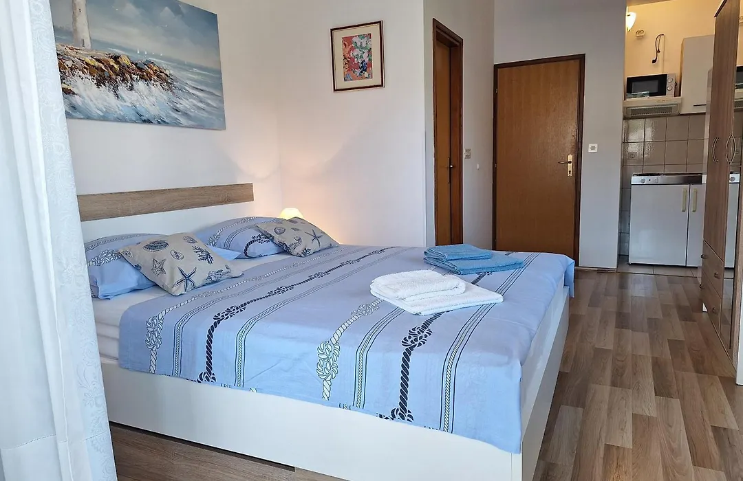 Apartments Villa Sirena-1