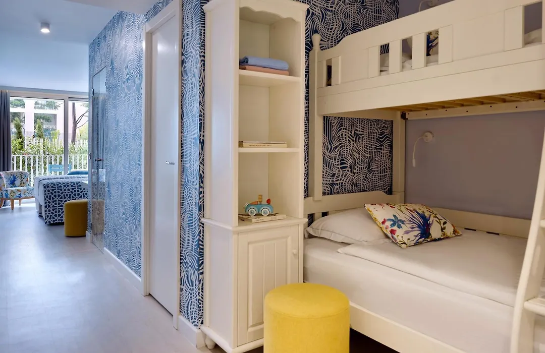 Amadria Park Family Hotel Jakov-1