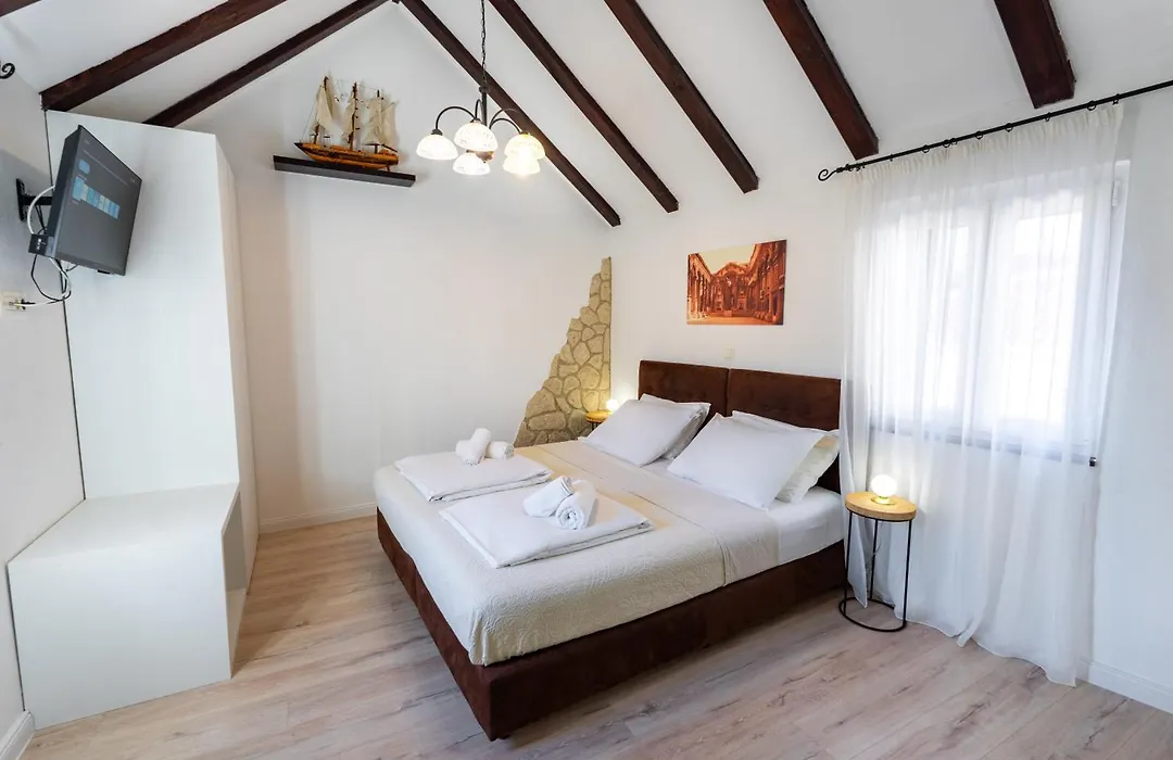 Guesthouse Imperator-1