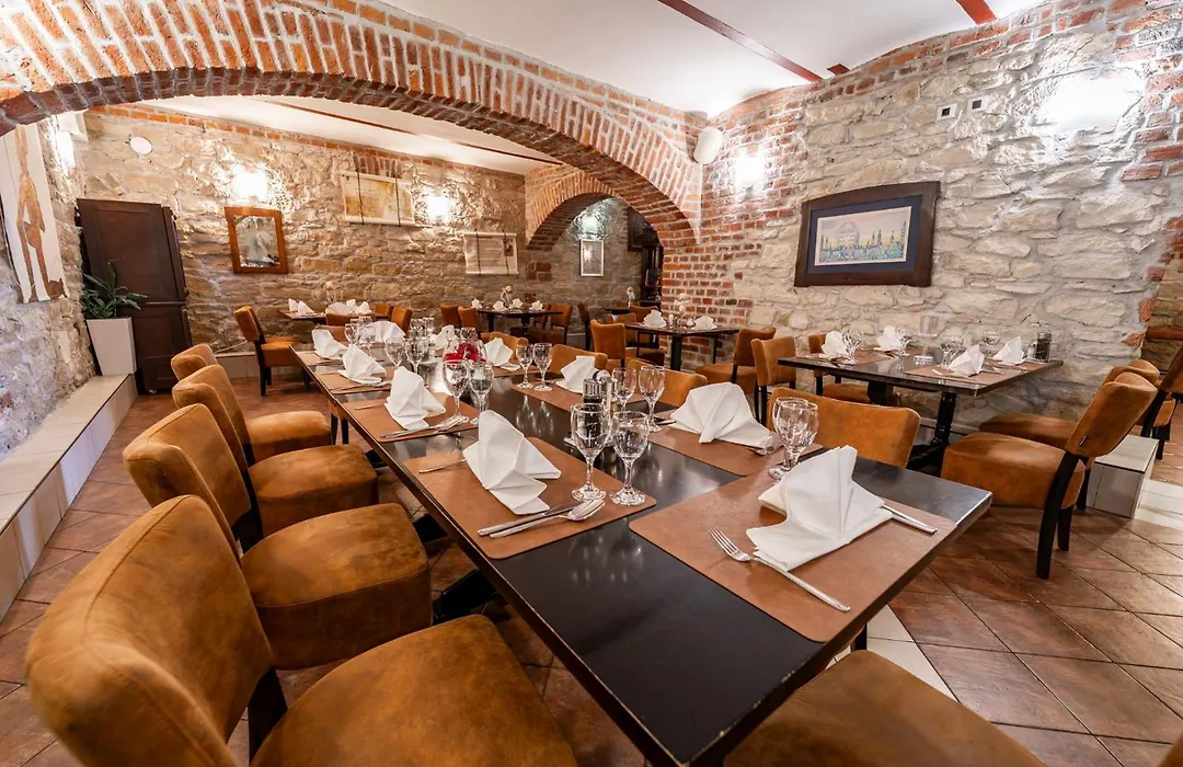 Hotel Varazdin-1