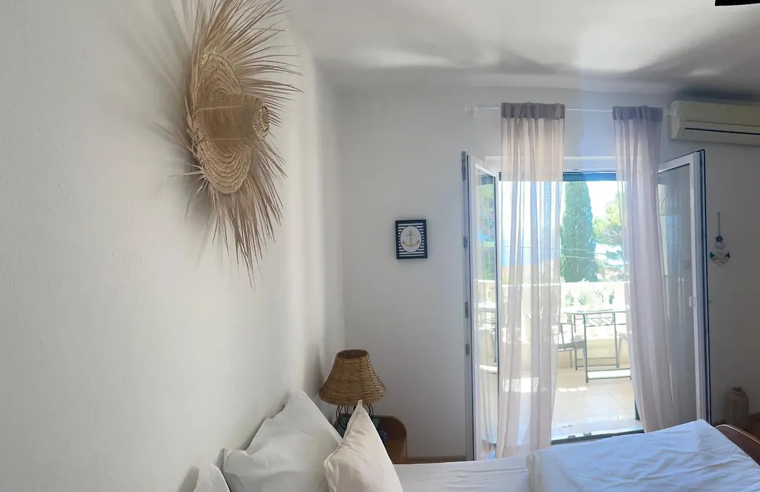 Villa Mira-1