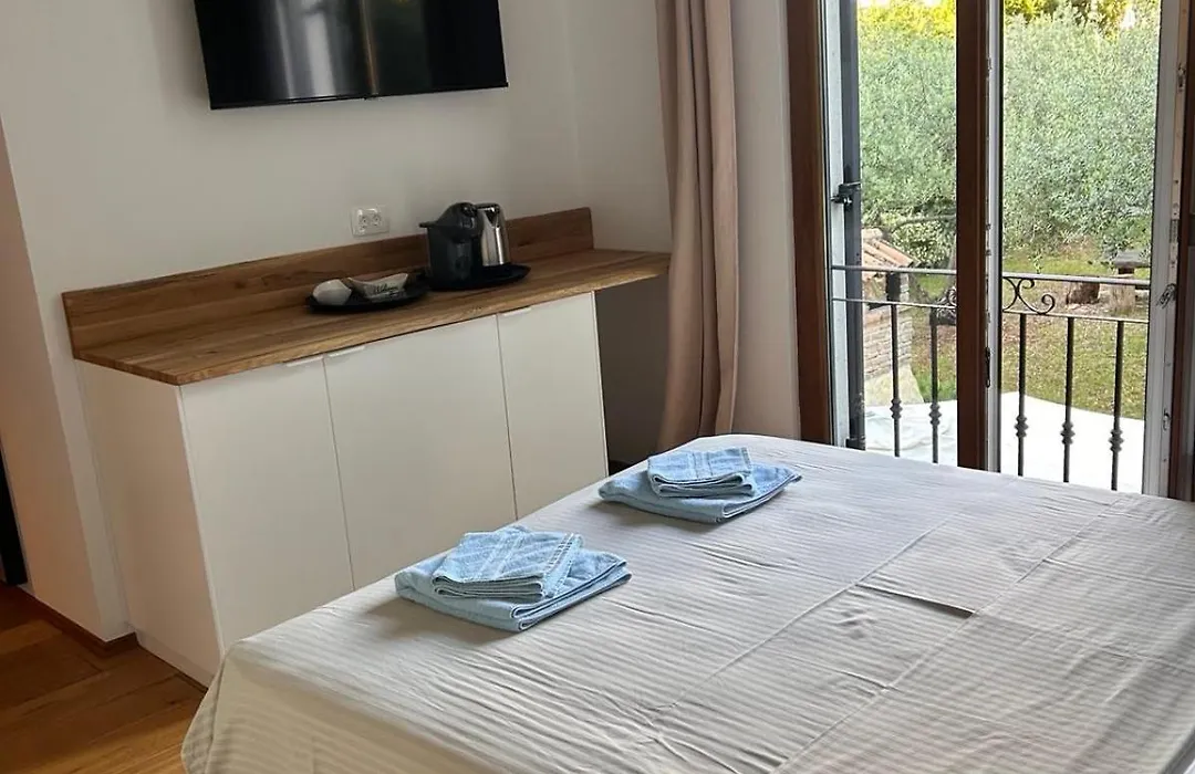 Kseni Accommodation-1