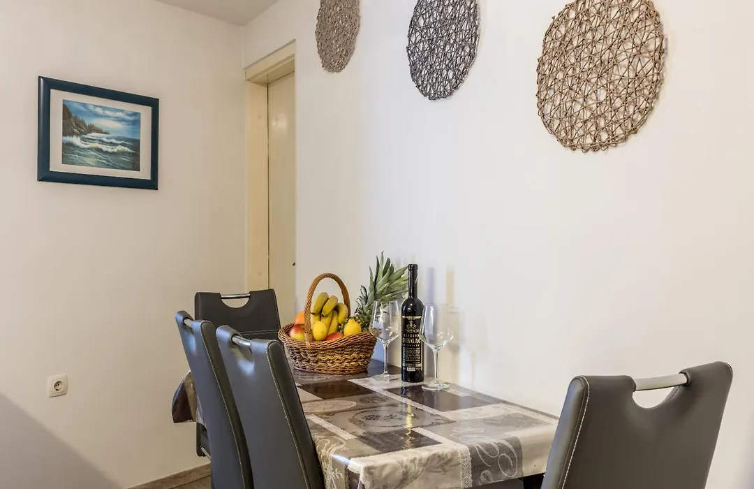 Holiday Home Riva Promenade-1