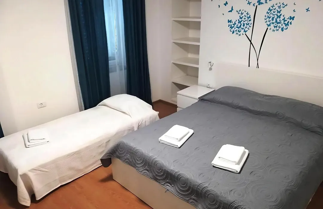 Apartments And Rooms Oliva-1