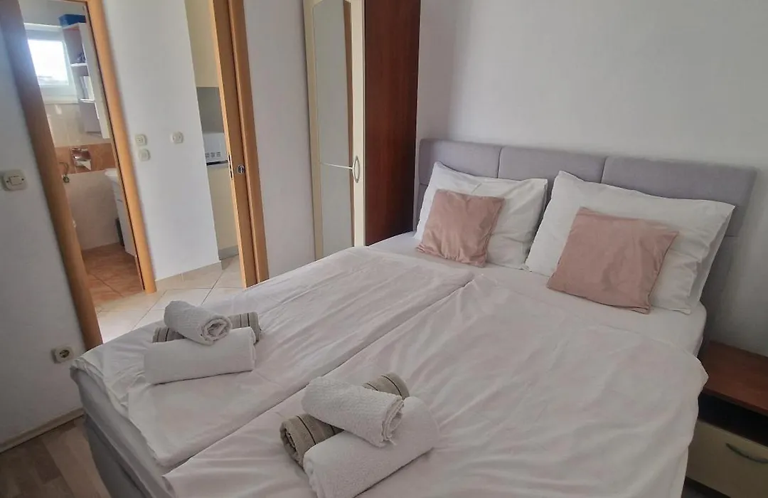 Apartments Cvita Holiday-1