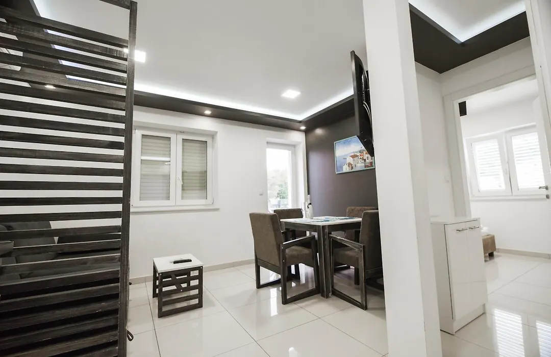 Villa San Antonio-Exclusive Apartments-1