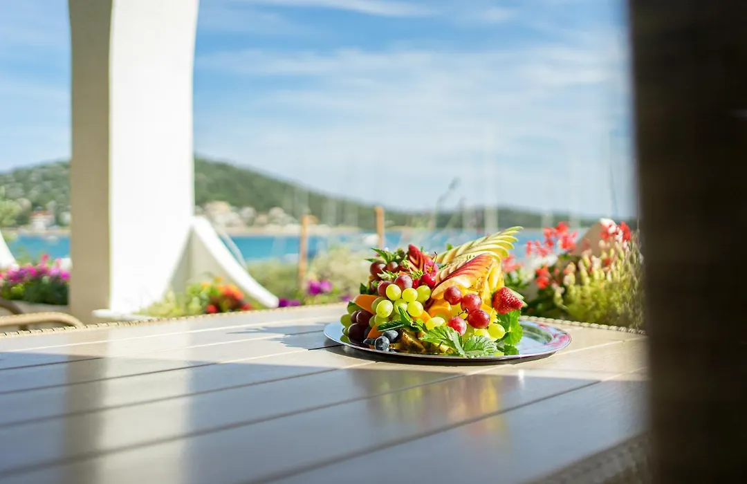 Irene Bed & Breakfast Tisno-1