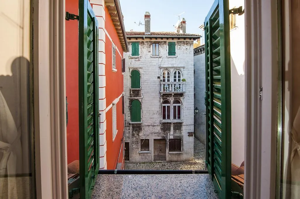 Residence Marco Polo Centro Storico-1