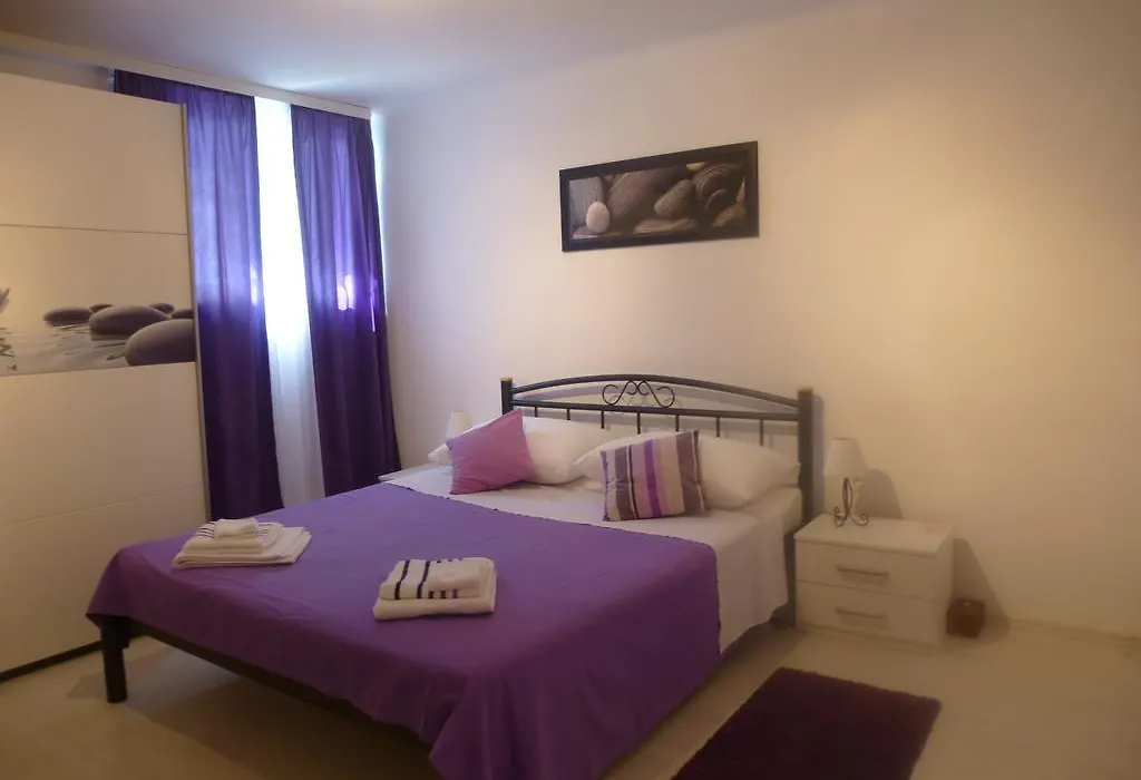 Rooms Sibila-1