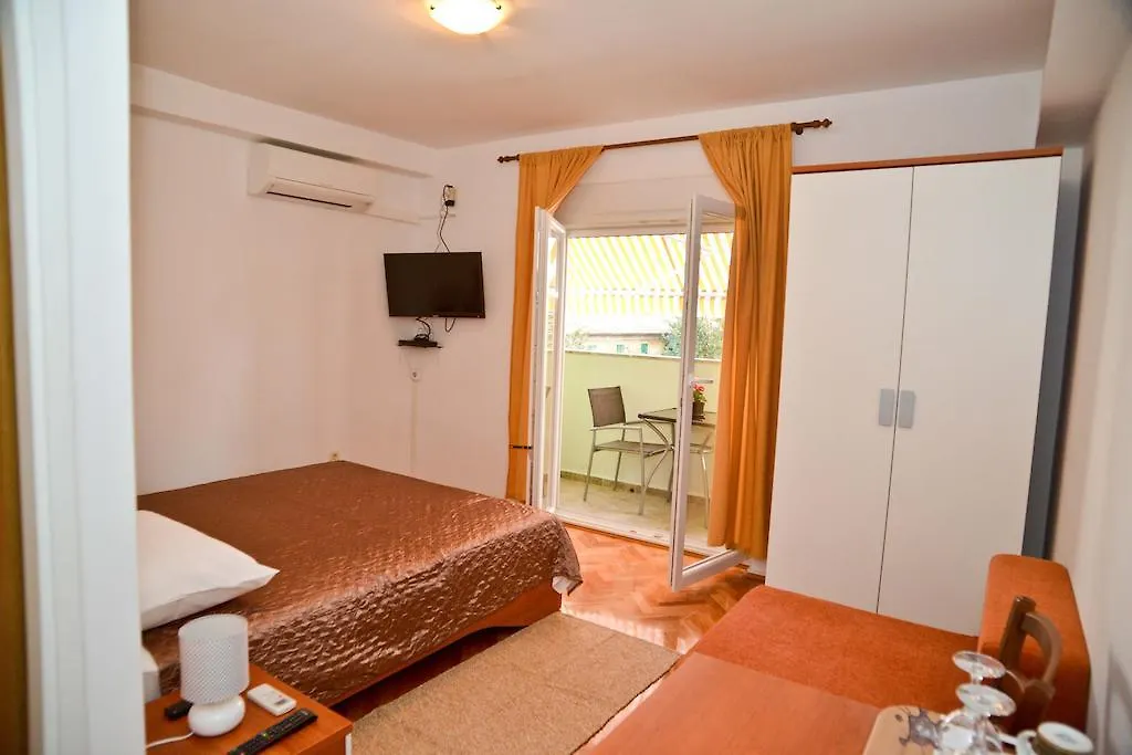 El Mirador Rooms With Balcony-1