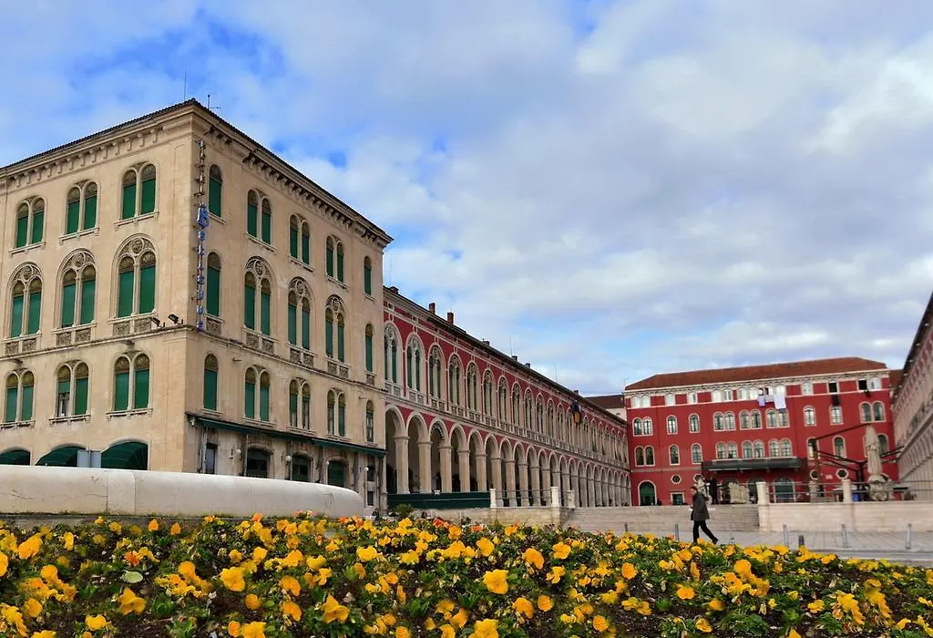 Hotel Bellevue-1