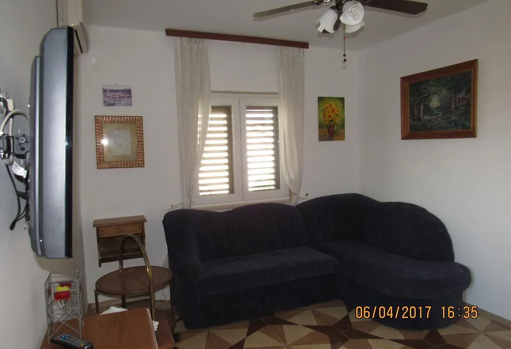 Guest House Vanessa-1