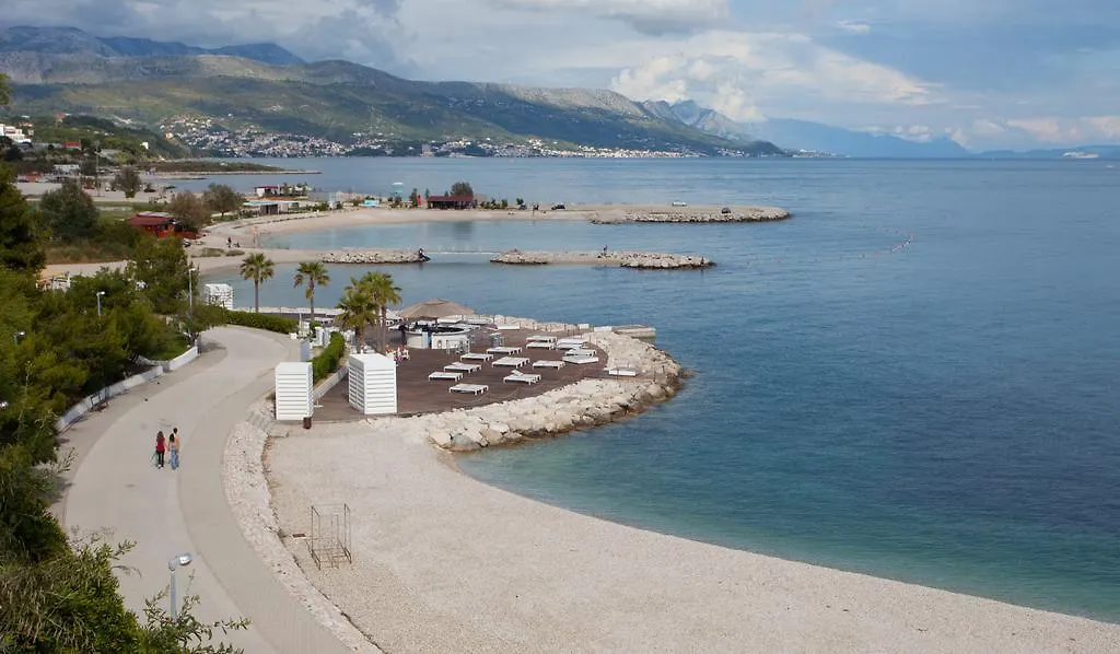 Žnjan Beach Apartments-1