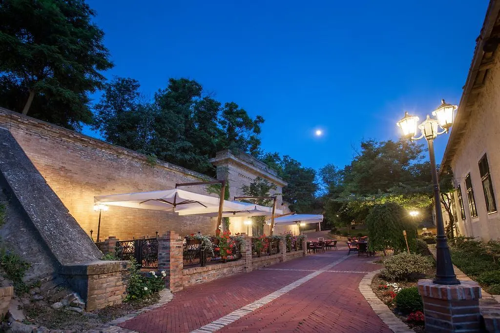 Hotel Stari Podrum-1