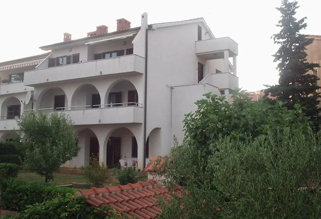 Apartments Brozic-1
