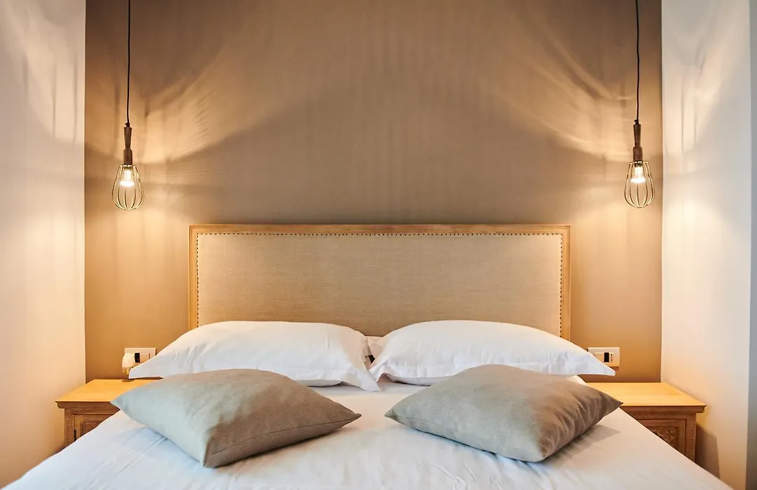 Boutique Rooms Luna-1