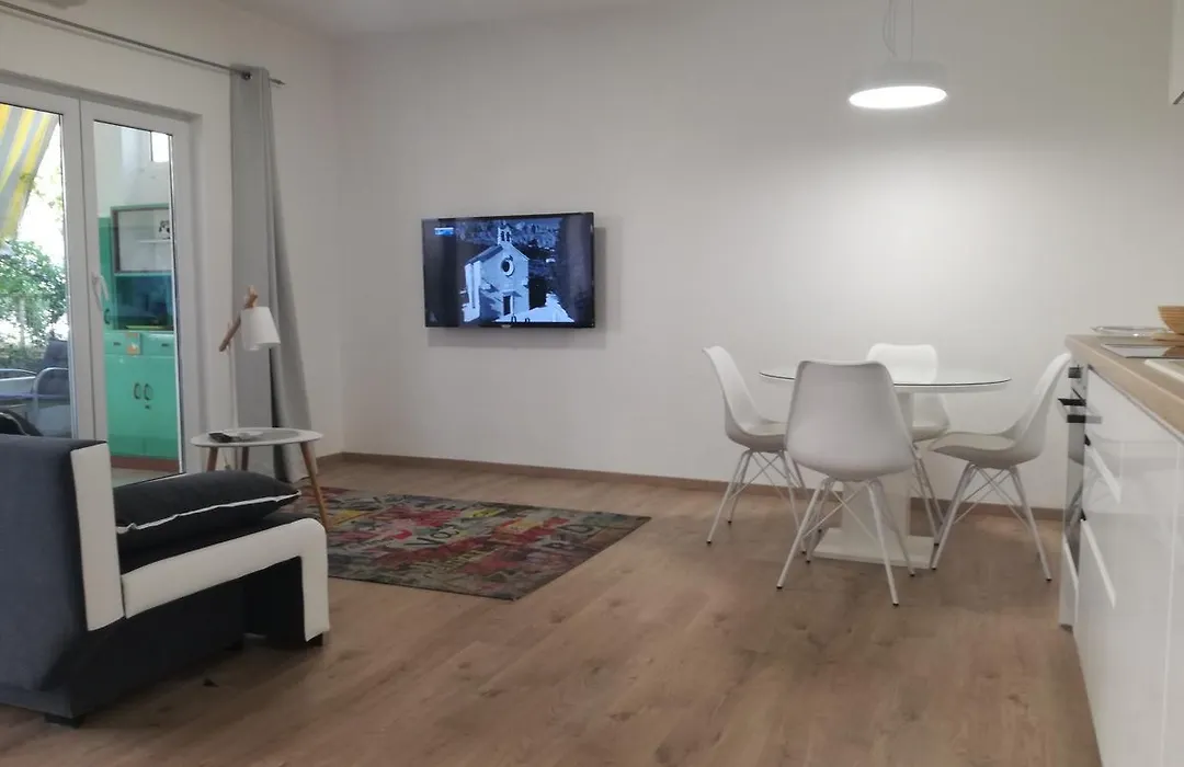 Centar Guest House-1