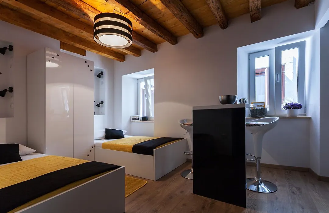 Guest House Blue-1