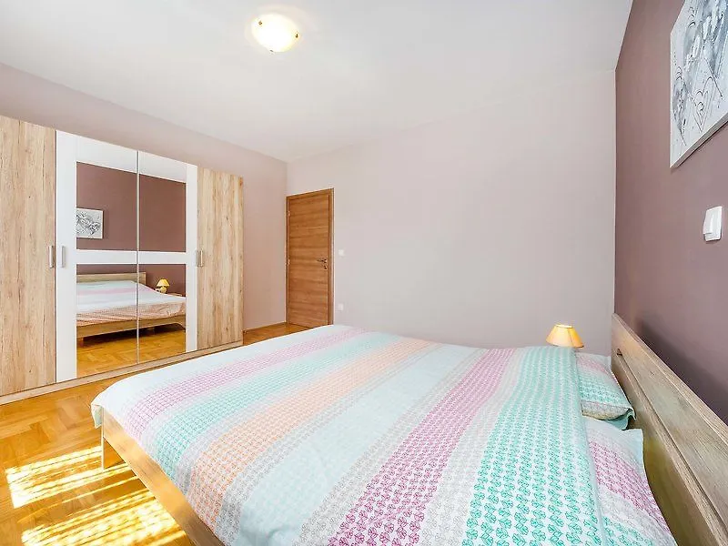 Brkic - Three Bedroom-1