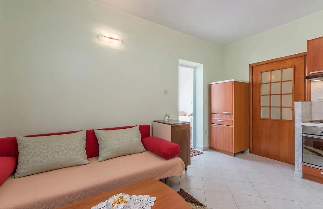 Apartment Complex Silvia-1
