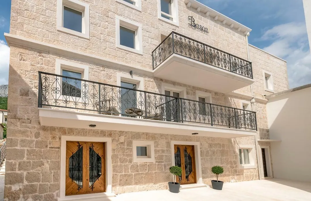 Villa Basca-1