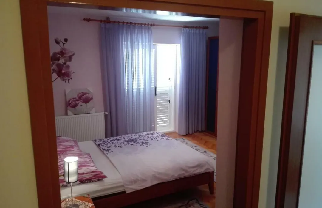 Rooms Amg-1