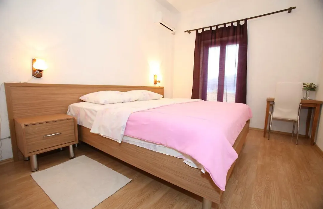 Rooms With The Sea View-1