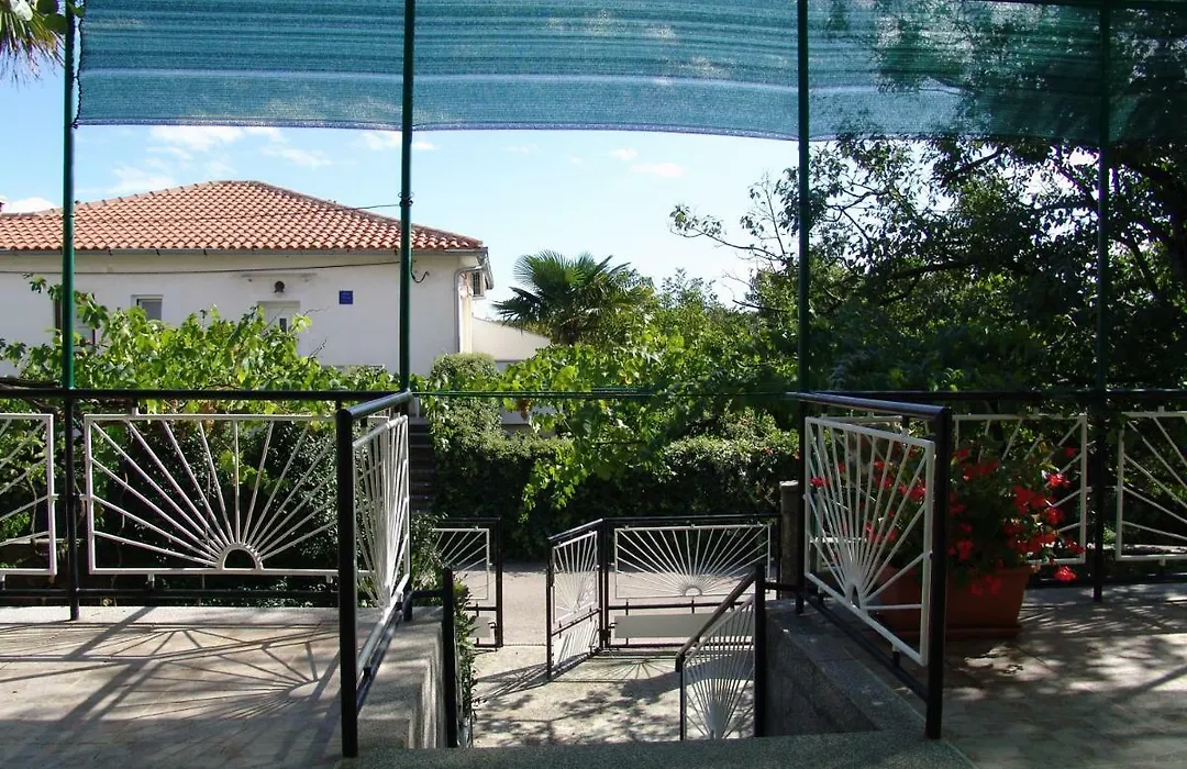Sobe Bozica-1
