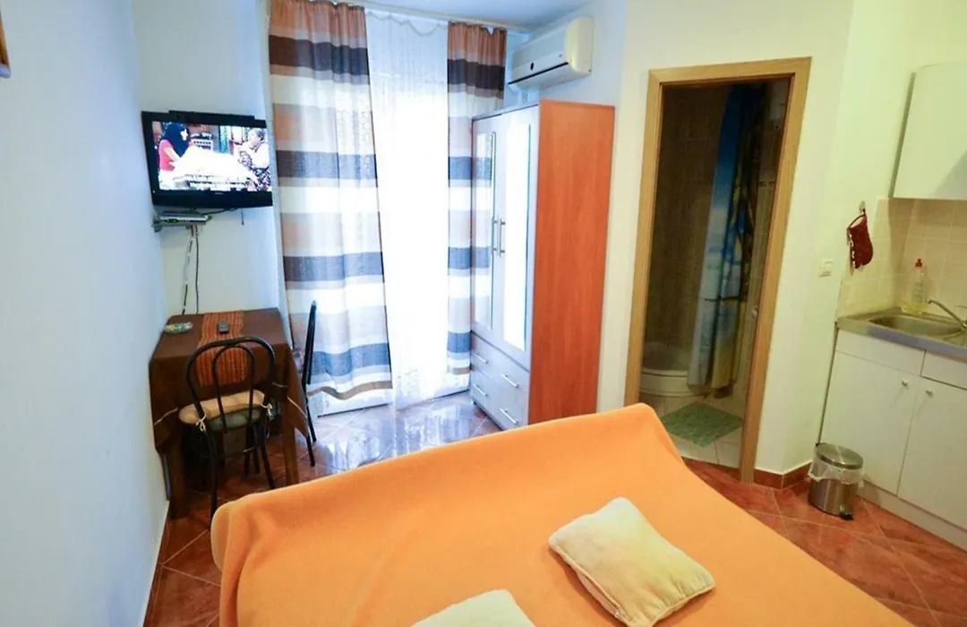 Villa Nada-1