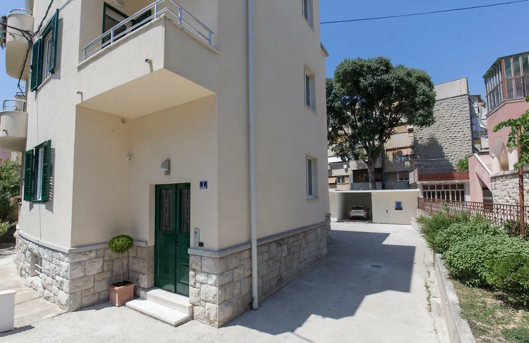 Aml Apartments-1