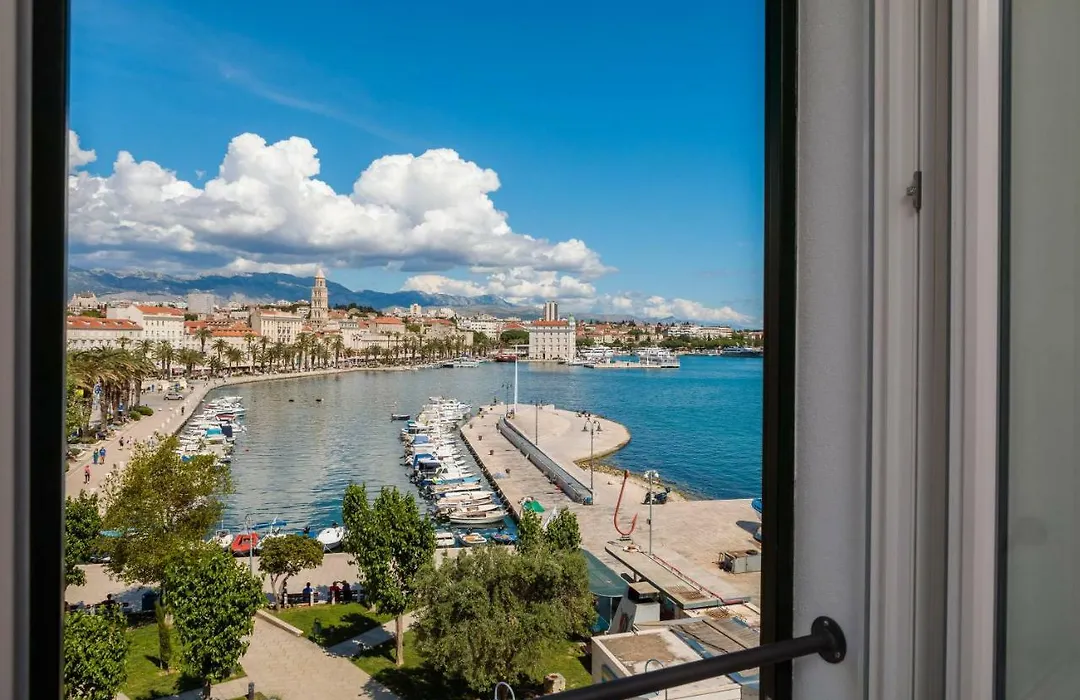 Belvedere Luxury Rooms - Breathtaking View-1
