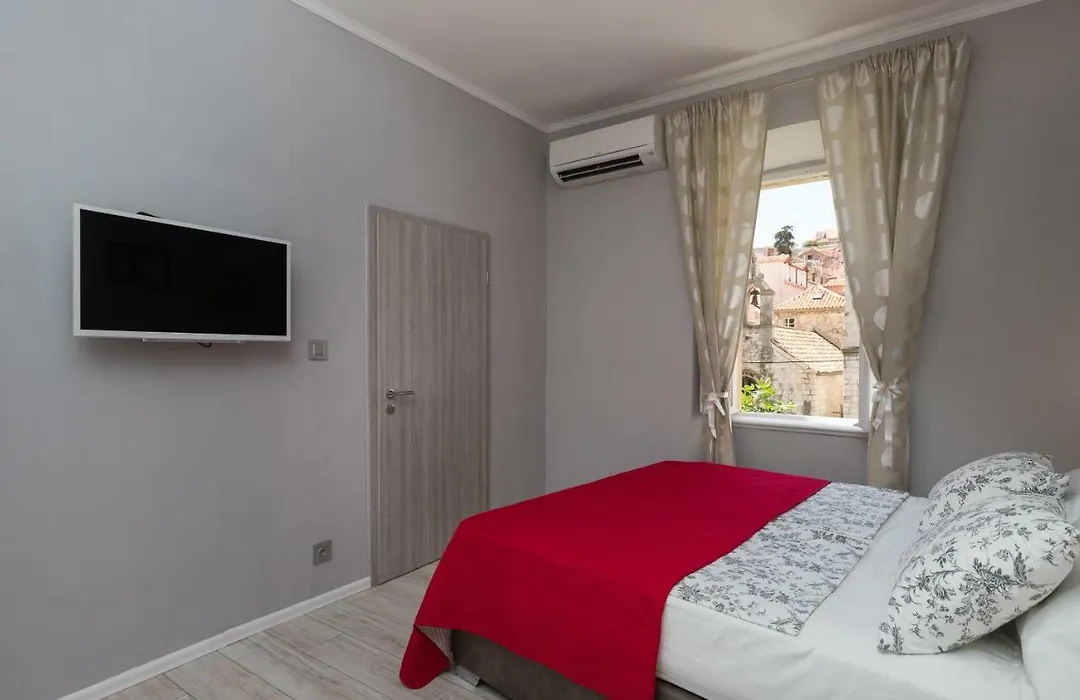 City Center Rooms-1
