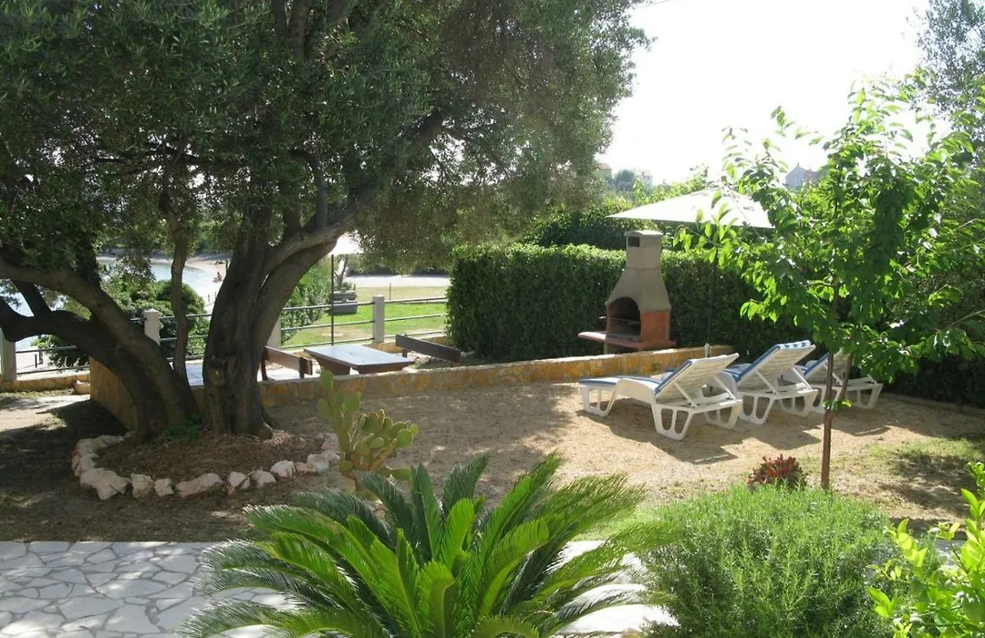 Apartments And Rooms Lanca-1