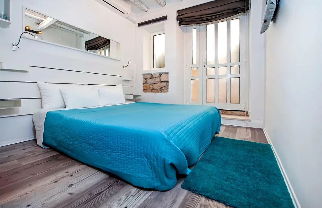 Room Marinata-1