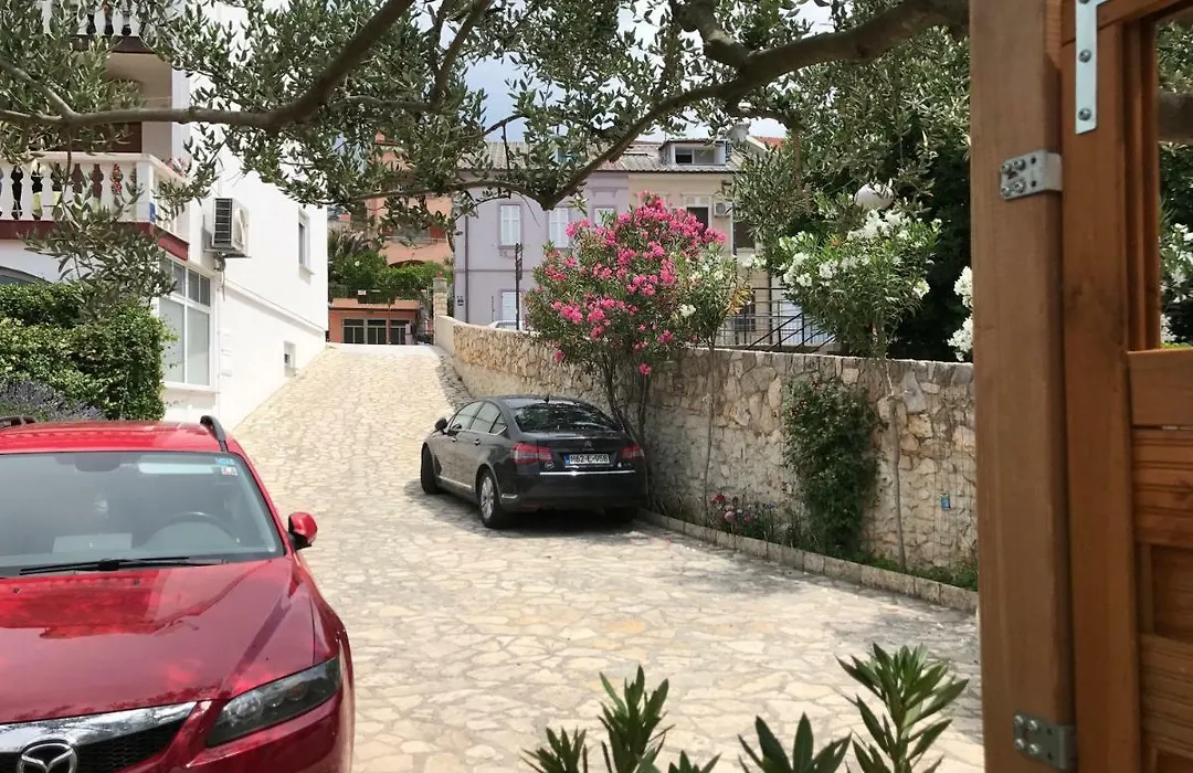 Family Apartments Vesna- 100 M Beach -Center Crikvenica-1