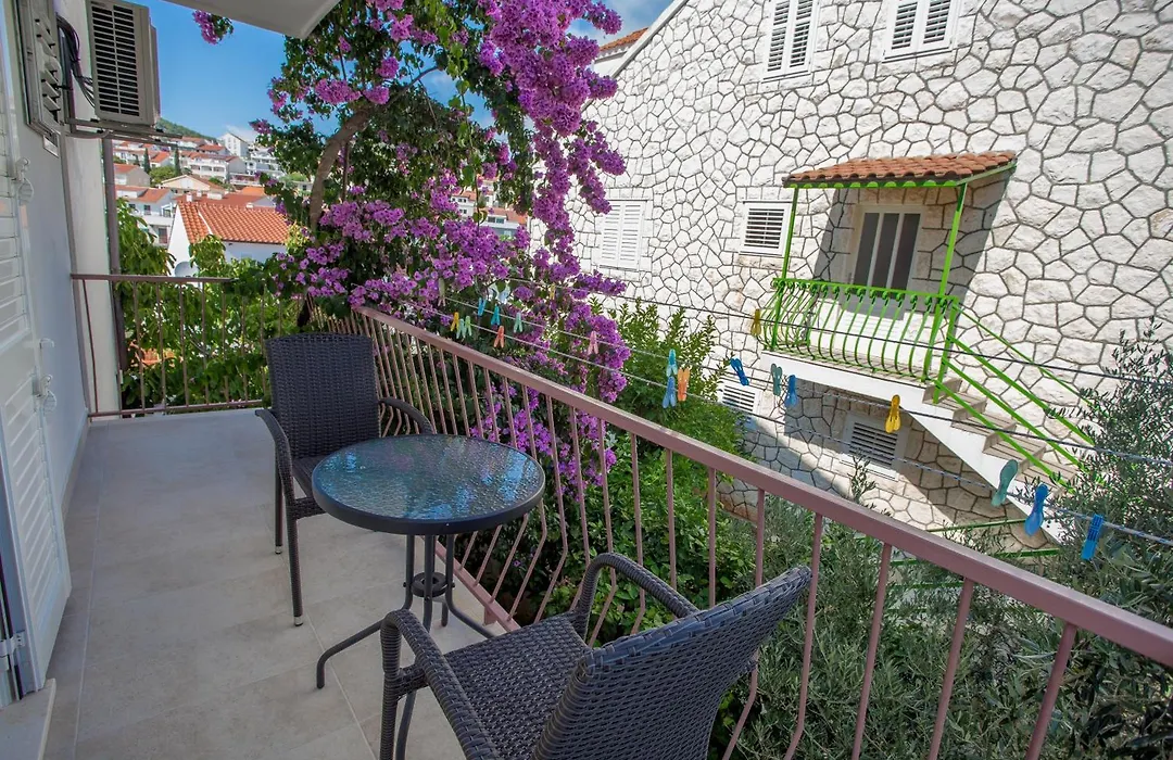 Apartments Sanja-1