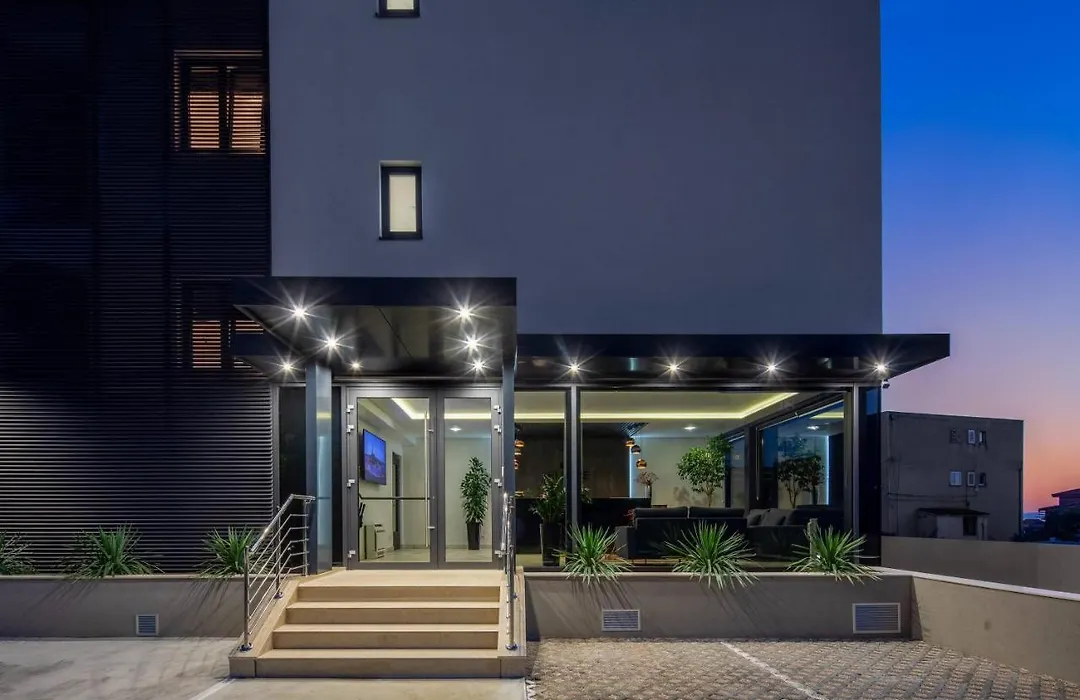 Ellure Luxury Suites-1