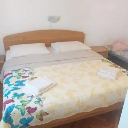 Guest House Silvia-2