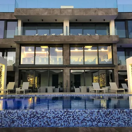 Sky Beach Aparthotel-2