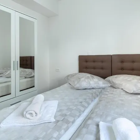 Nera Lux Apartment-3