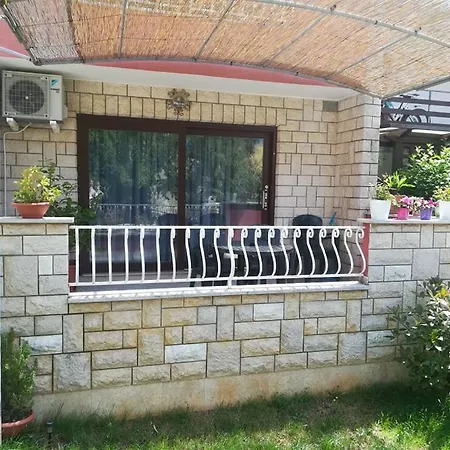 Apartment Jacky Rovinj With Parking And Free Bikes-3