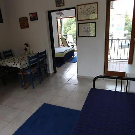 Apartments Lastavica-2