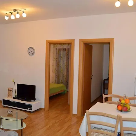 Apartments Vilim Tisno-3