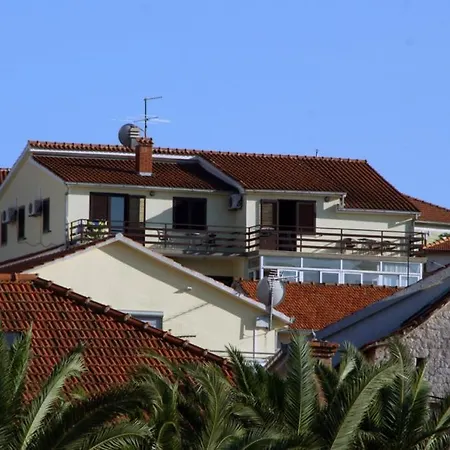 Fresh Apartments Dar Orlic-2